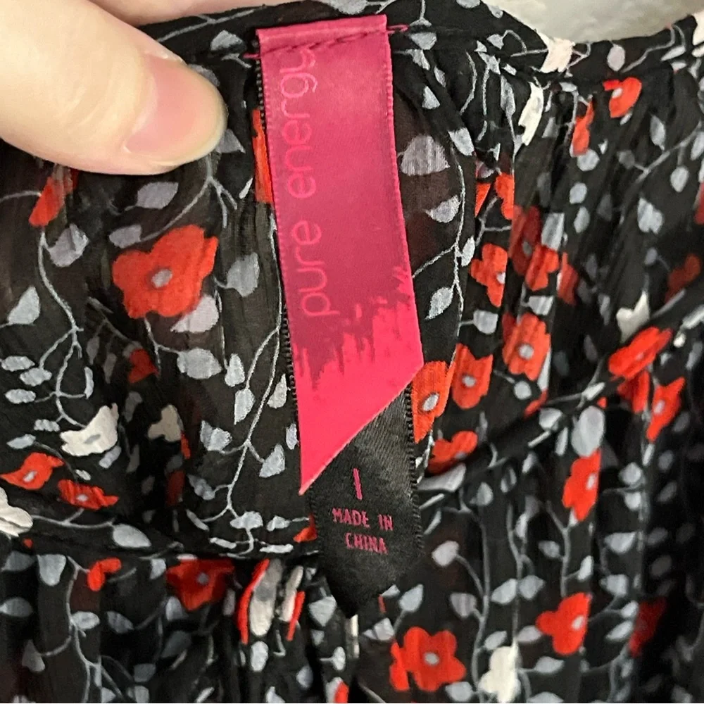 Pure Energy Navy Blouse Red White Blue Floral Shirt Flowy Top Target Plus Sz 1X - Picture 8 of 11